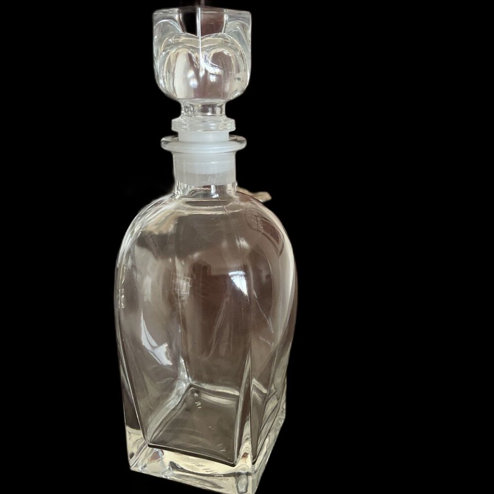 Luigi Bormioli Rossini Glass Decanter With Stopper Made In Italy Discontinued